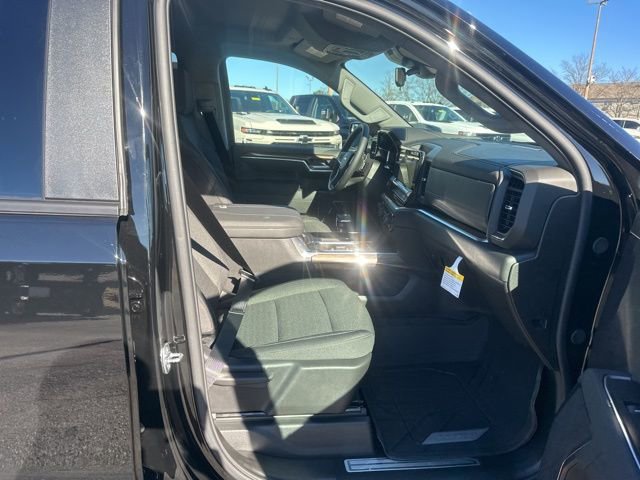 New 2026 Chevrolet Silverado 1500 LT image 32