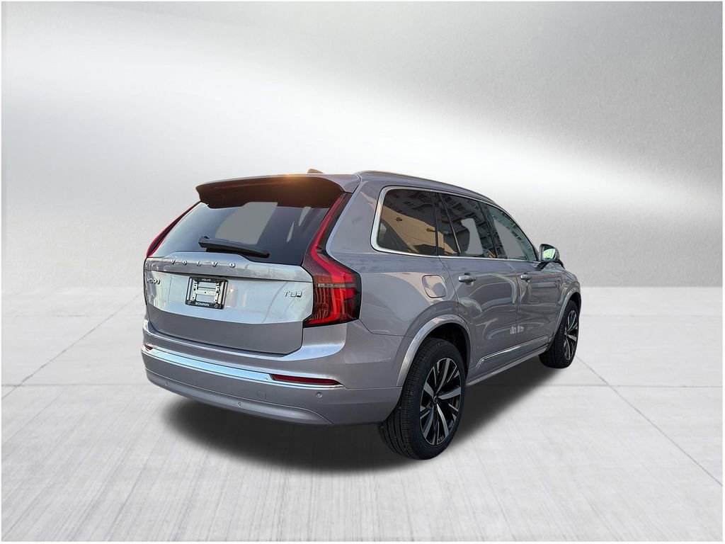New 2026 Volvo XC90 T8 Core image 5