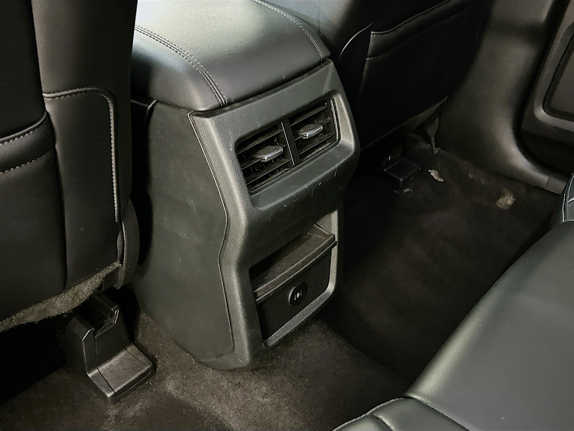 Used 2024 Ford Edge SEL image 27