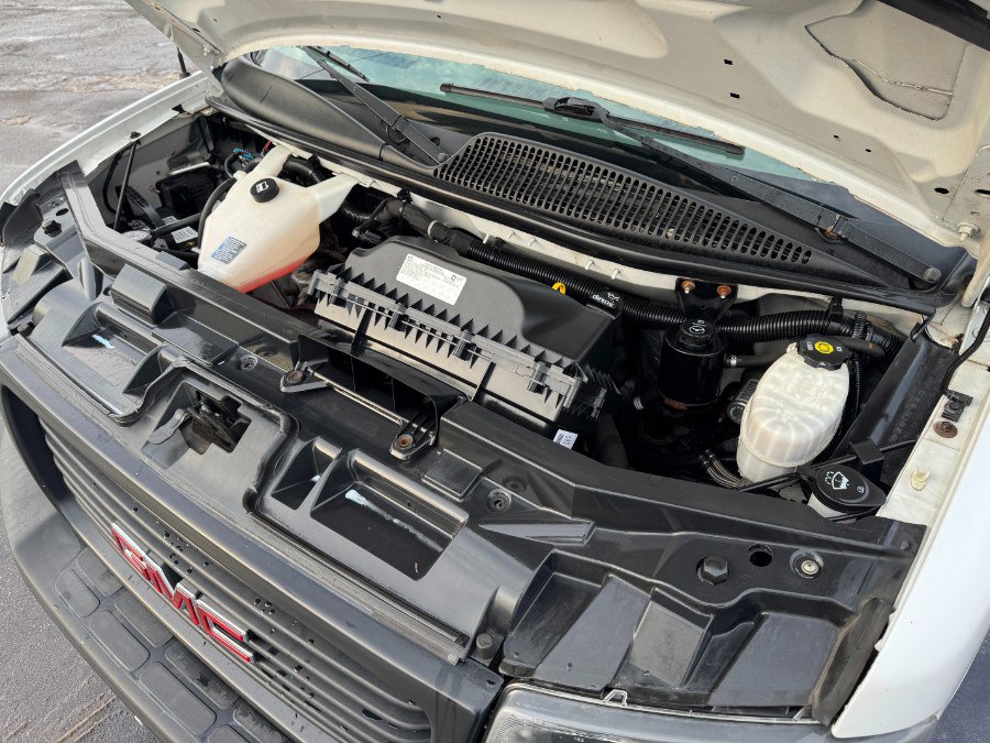 Used 2019 GMC Savana 2500 image 20