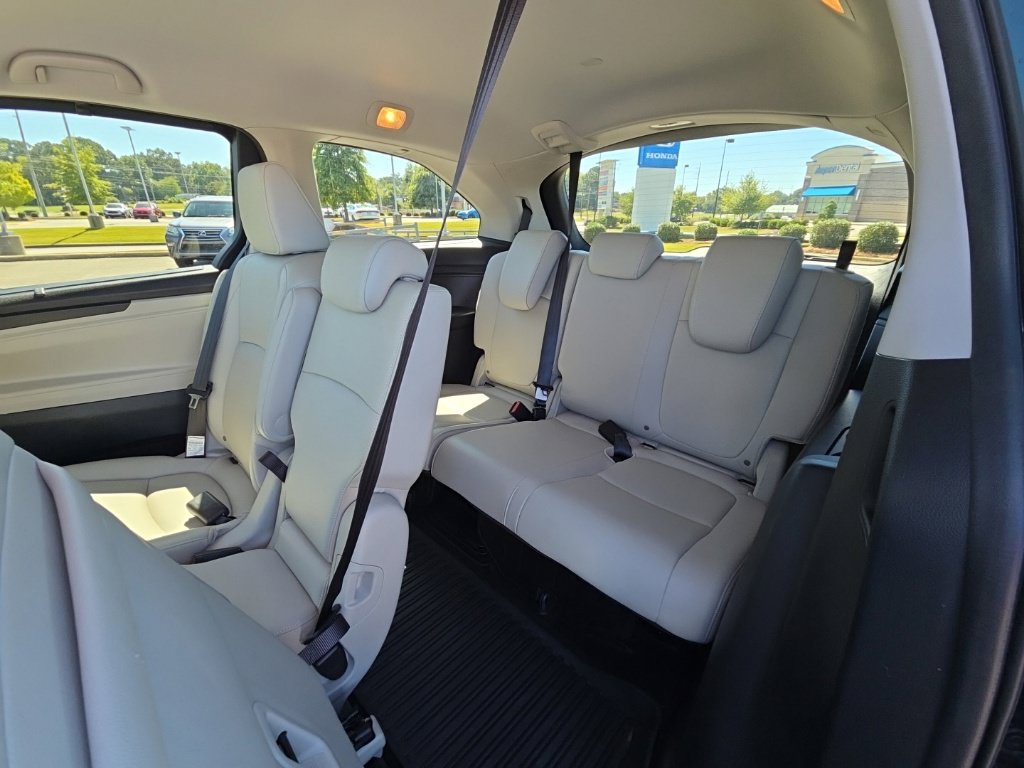 Used 2025 Honda Odyssey EX-L image 15