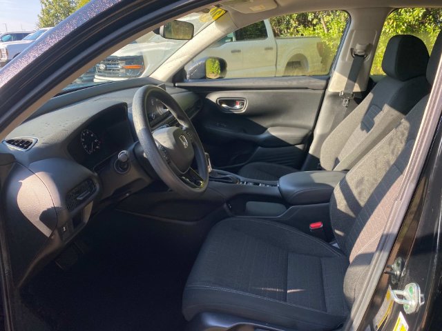 Used 2024 Honda HR-V LX image 9
