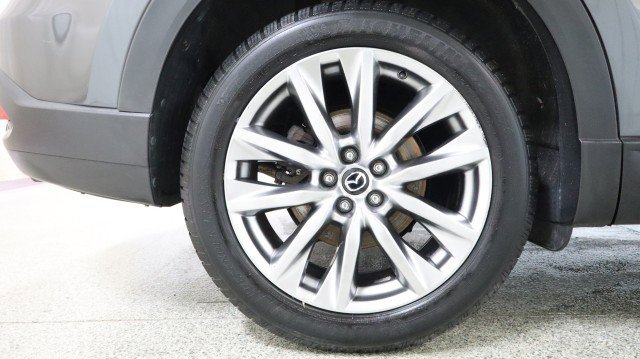 Used 2017 MAZDA CX-9 Signature image 26