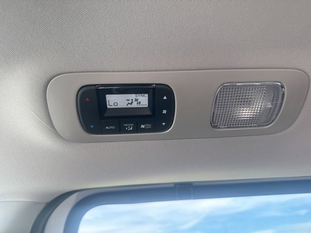 New 2026 Honda Odyssey Touring image 18