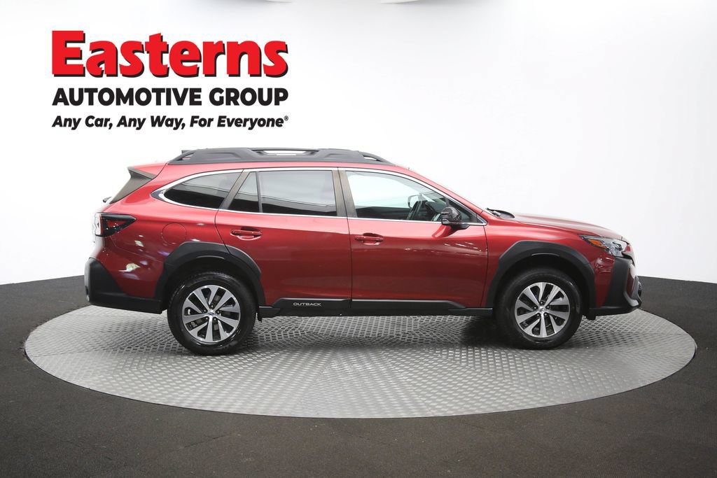 Used 2023 Subaru Outback Premium AWD/4WD image 44