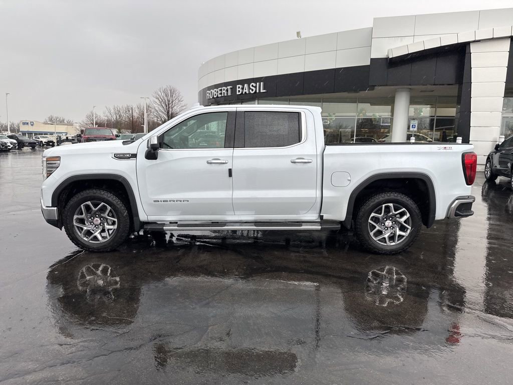 New 2026 GMC Sierra 1500 SLT AWD/4WD image 7