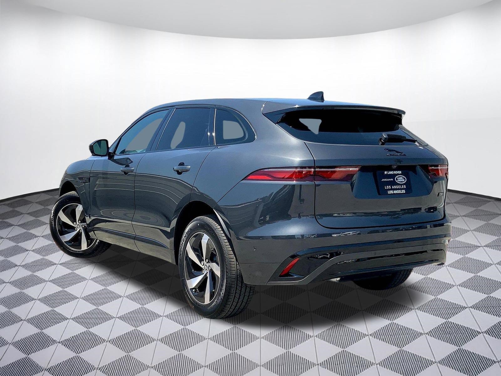 New 2026 Jaguar F-PACE R-Dynamic S AWD/4WD image 2