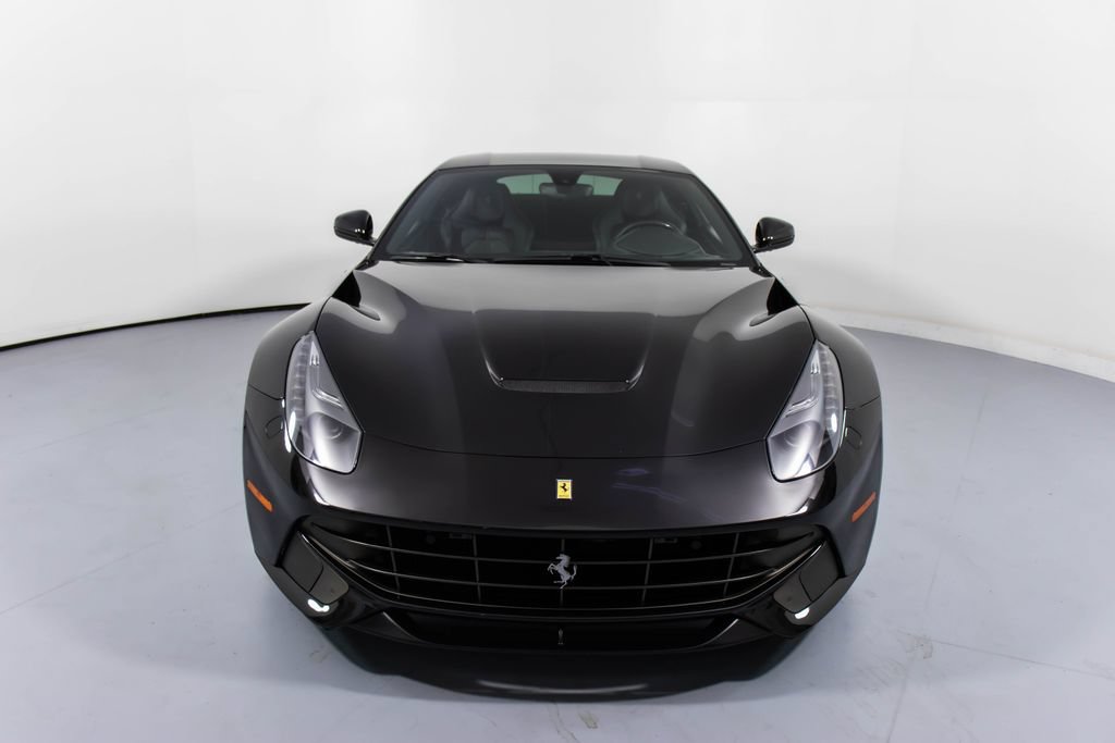 Used 2014 Ferrari F12 Berlinetta RWD image 15