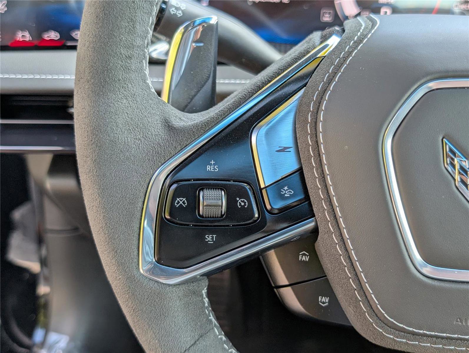 New 2026 Chevrolet Corvette 2LT w/ Z51 Performance Package image 18