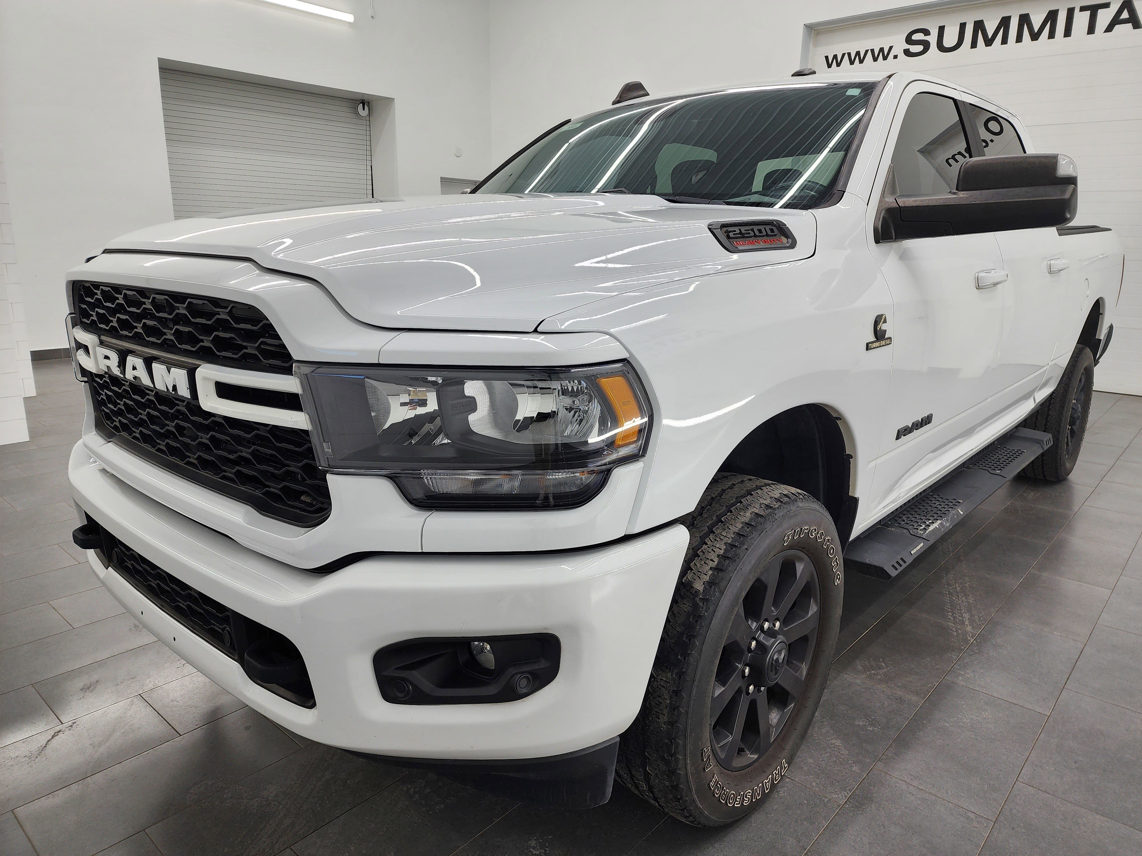 Used 2022 RAM 2500 Big Horn w/ Night Edition image 7