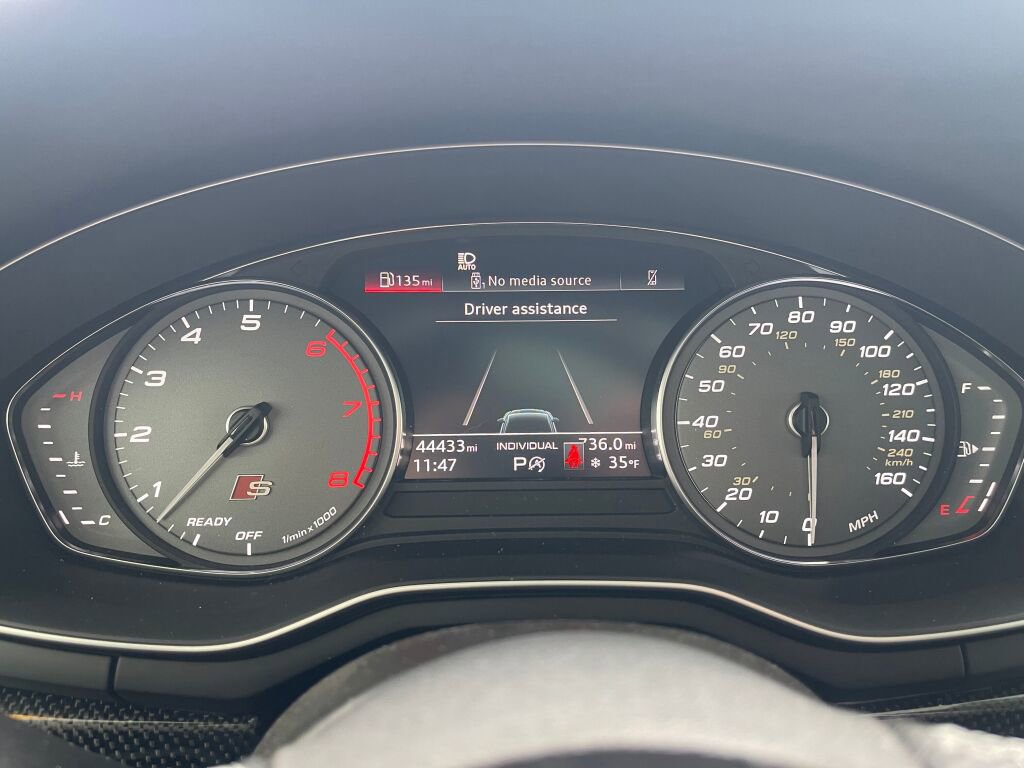 Used 2022 Audi S5 Premium image 22