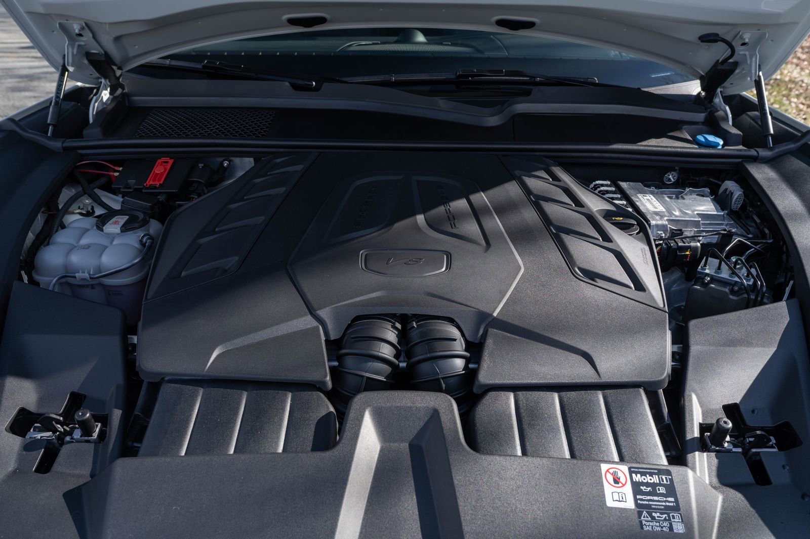 Certified 2025 Porsche Cayenne GTS image 17