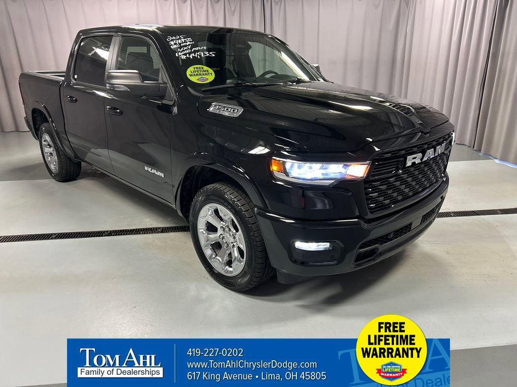 Used 2025 RAM 1500 Big Horn image 1