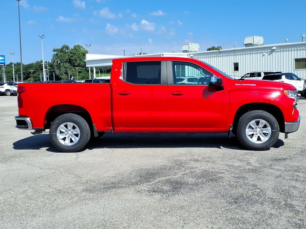 Used 2025 Chevrolet Silverado 1500 LT RWD image 8