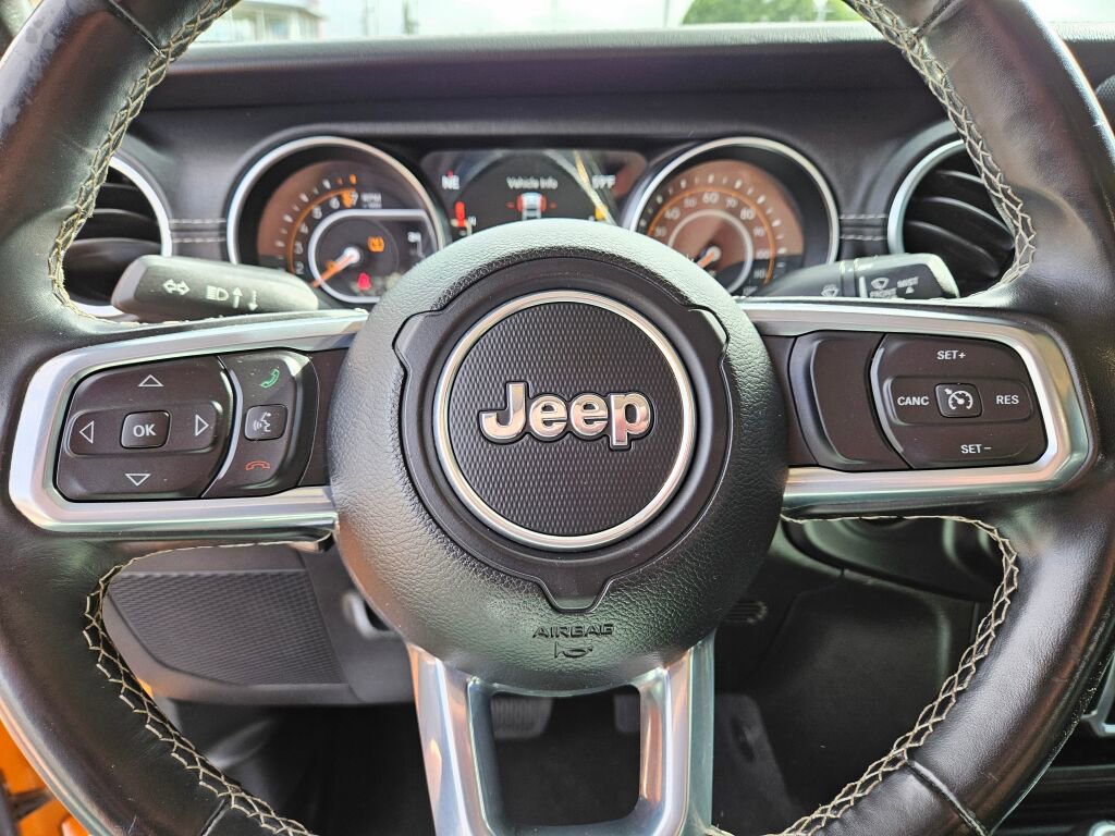 Used 2021 Jeep Gladiator Overland image 19