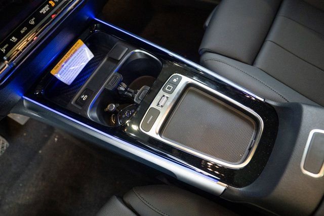 New 2026 Mercedes-Benz GLB 250 4MATIC image 21