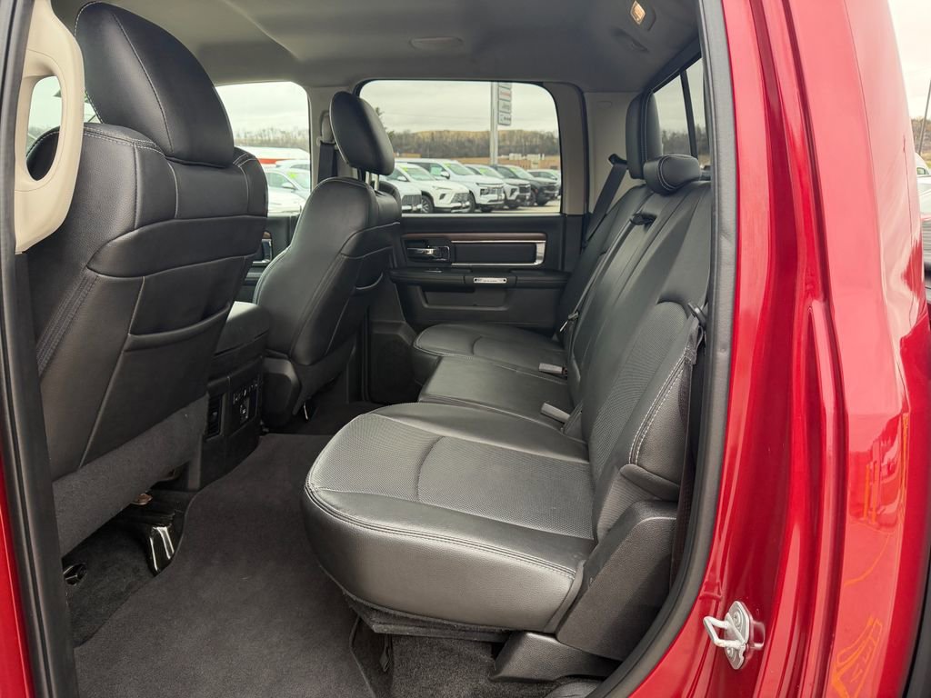 Used 2015 RAM 1500 Laramie w/ Convenience Group AWD/4WD image 16