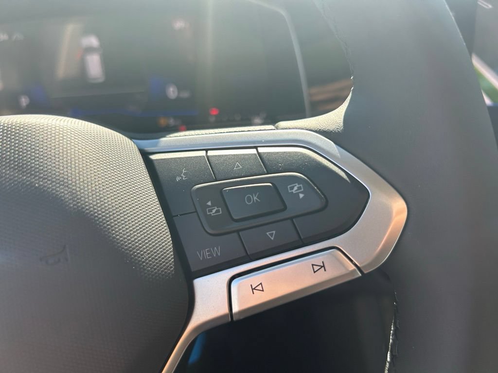 New 2026 Volkswagen Jetta SE FWD image 18