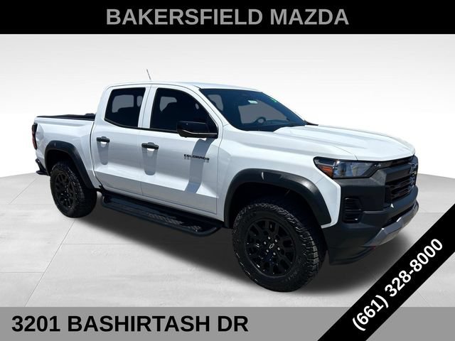 Used 2024 Chevrolet Colorado Trail Boss w/ Technology Package AWD/4WD image 7
