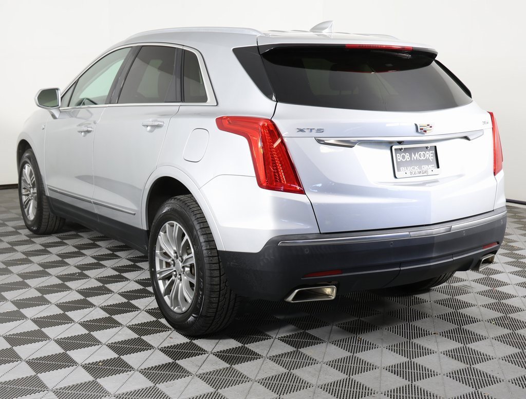 Used 2017 Cadillac XT5 Luxury image 6