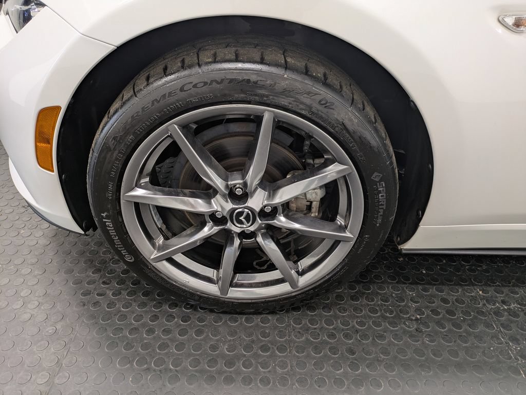 Used 2023 MAZDA MX-5 Miata Grand Touring w/ Weather Package RWD image 7