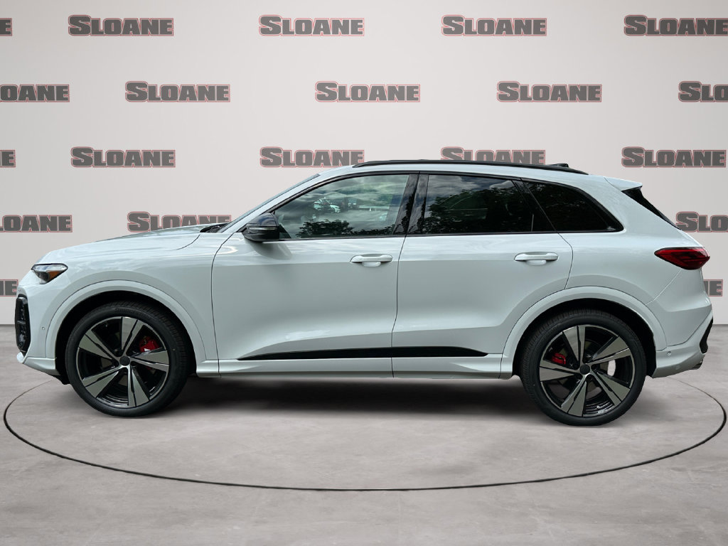New 2026 Audi SQ5 Premium Plus AWD/4WD image 2
