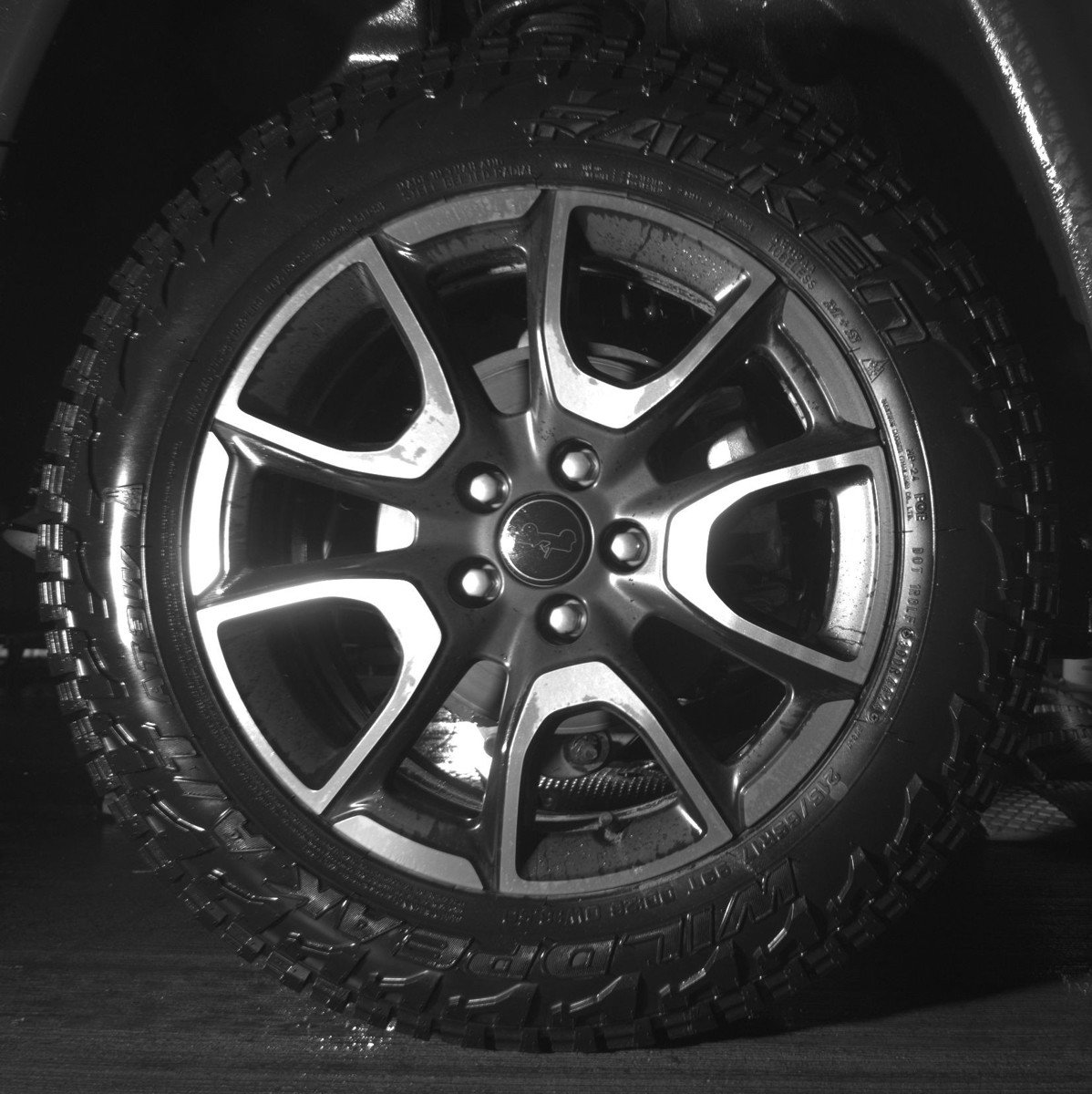 Used 2025 Jeep Compass Trailhawk AWD/4WD image 15