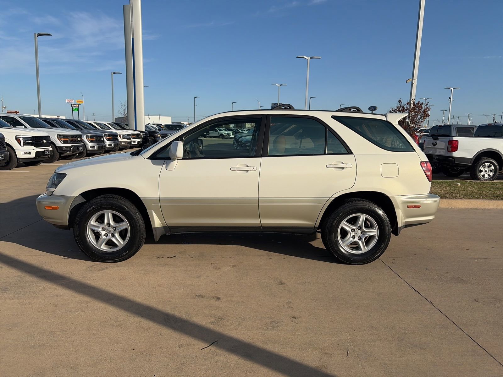 Used 2000 Lexus RX 300 300 video 2