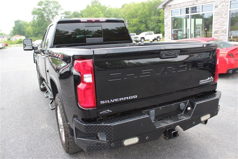 Used 2022 Chevrolet Silverado 2500 High Country w/ Z71 Off-Road Package AWD/4WD image 5