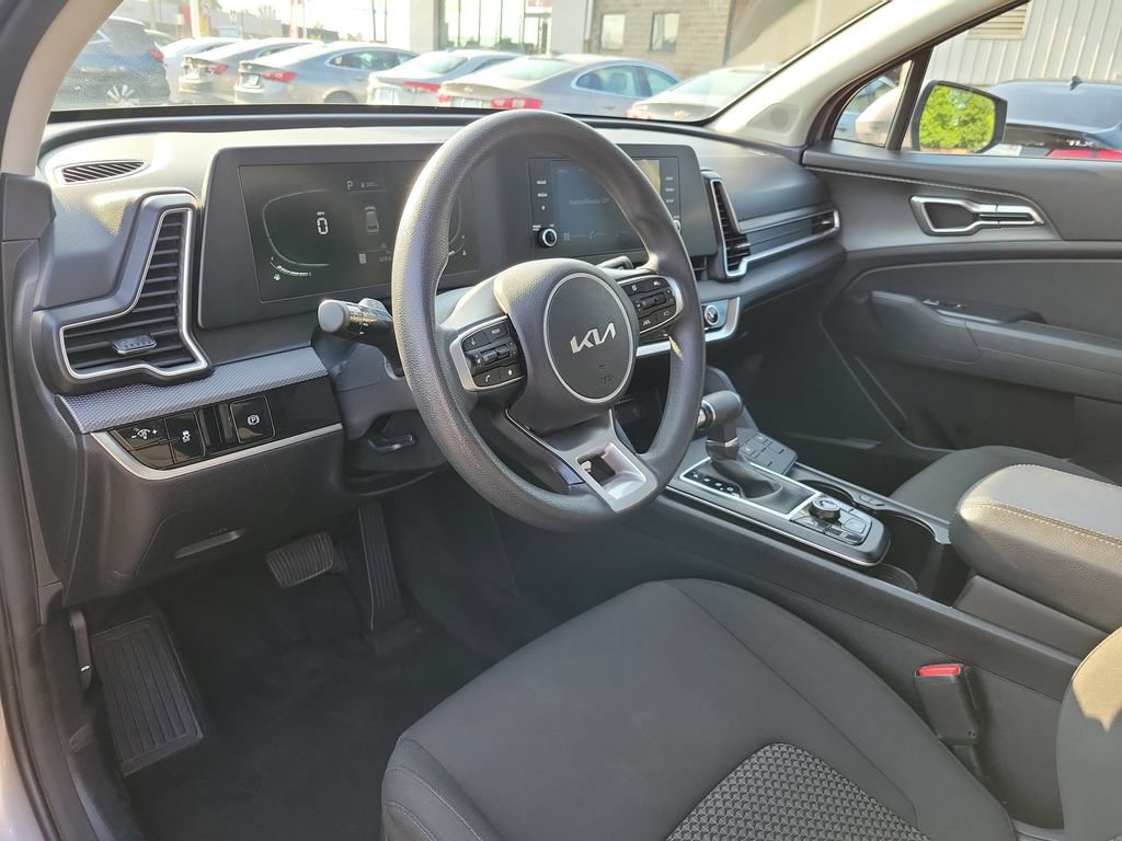 Used 2024 Kia Sportage LX AWD/4WD image 22