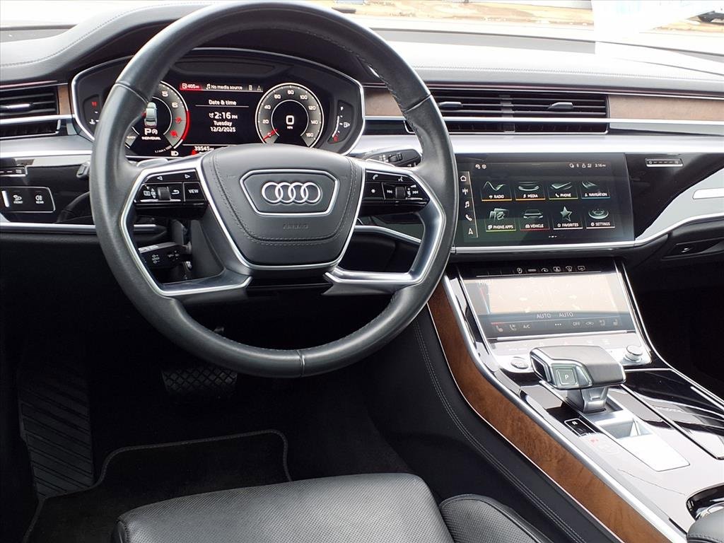 Used 2022 Audi A8 L 3.0T w/ Luxury Package image 6
