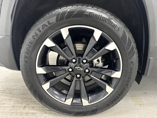 Used 2025 Chevrolet Equinox RS w/ Safety and Technology Package AWD/4WD image 32