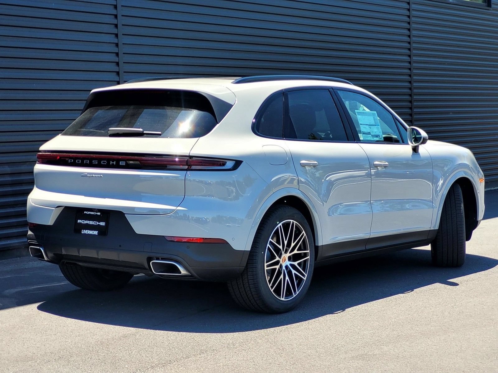 New 2026 Porsche Cayenne AWD/4WD image 8