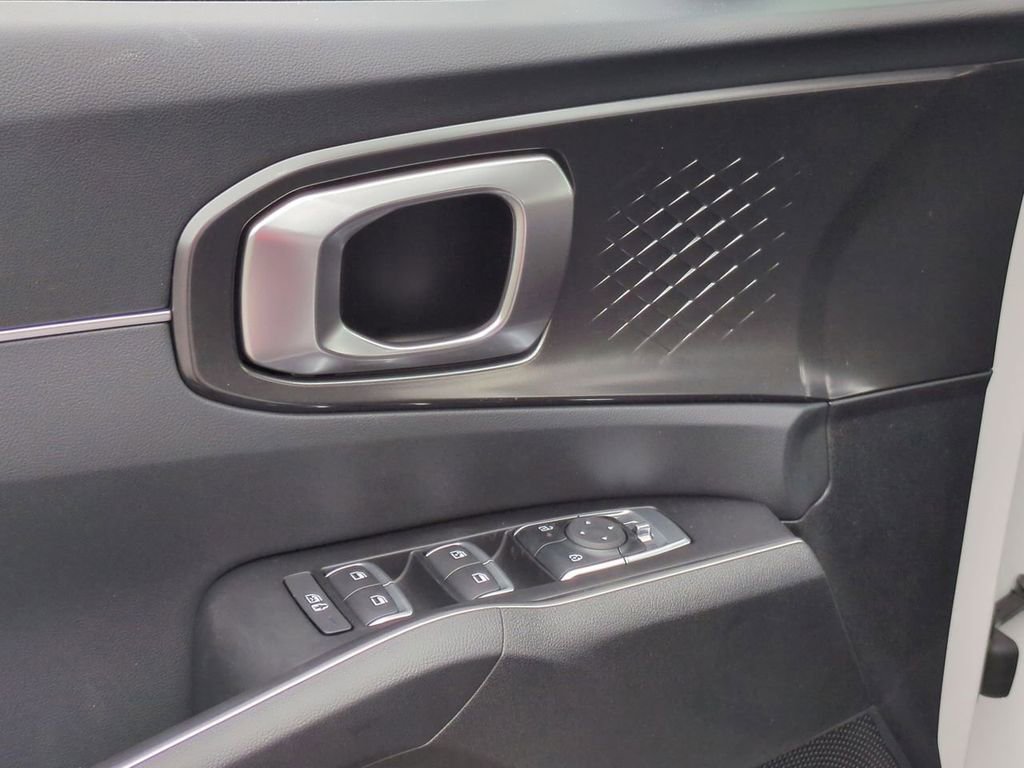 New 2026 Kia Sorento LX image 22