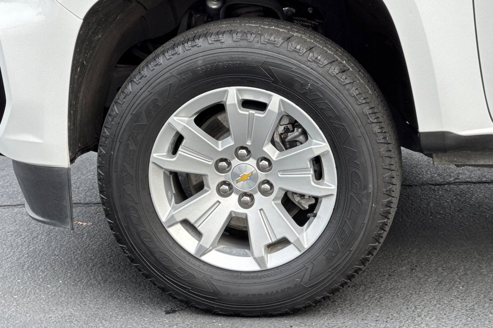 Used 2022 Chevrolet Colorado LT w/ Fleet Safety Package image 29