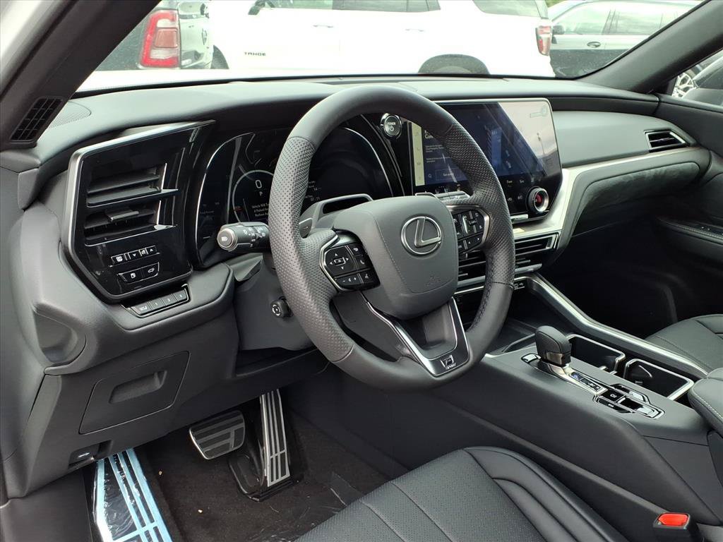 New 2026 Lexus TX 500h AWD w/ Technology Package image 14