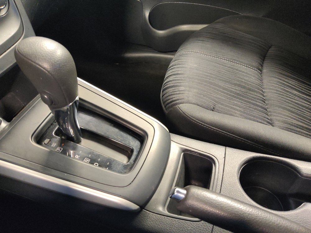Used 2019 Nissan Sentra S image 26