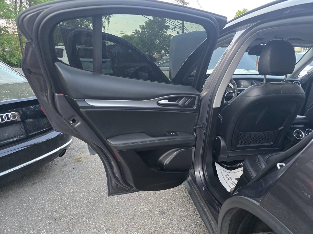 Used 2018 Alfa Romeo Stelvio Sport w/ Quick Order Package 22J Sport image 35