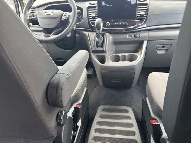 Used 2024 Ford Transit 350 XLT image 29