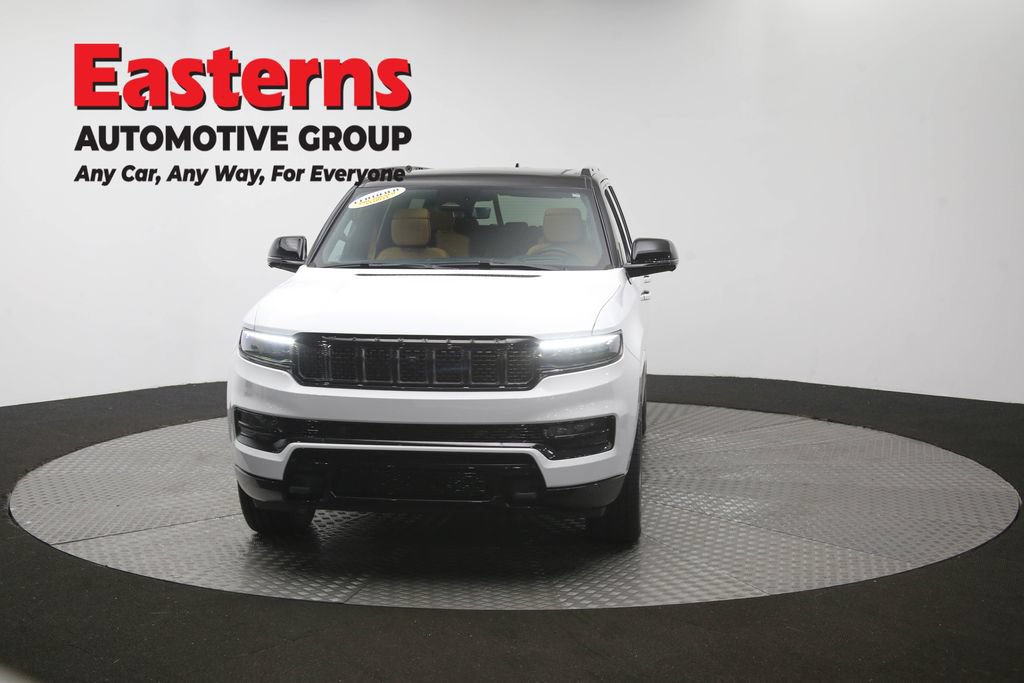 Used 2025 Jeep Grand Wagoneer Series III w/ Rear Seat Video Group 1 AWD/4WD image 58
