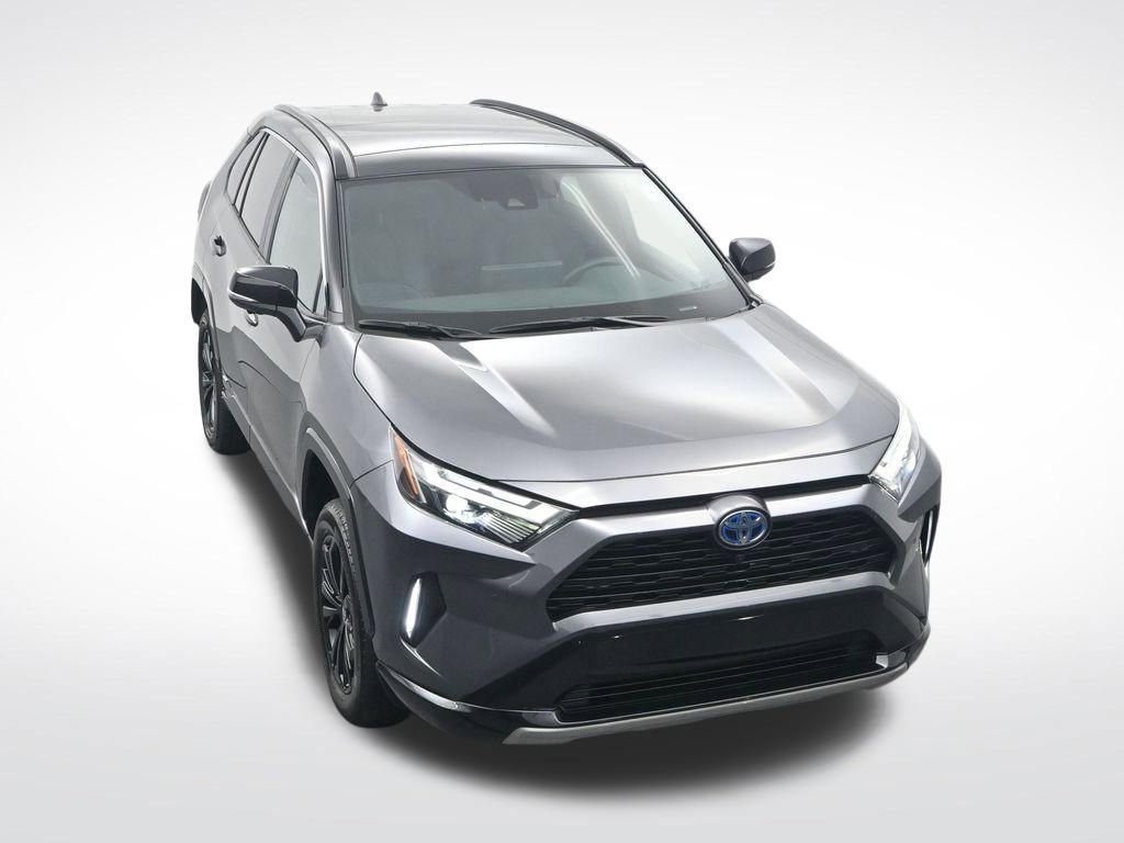 Used 2024 Toyota RAV4 XSE w/ Advanced Technology Package image 25