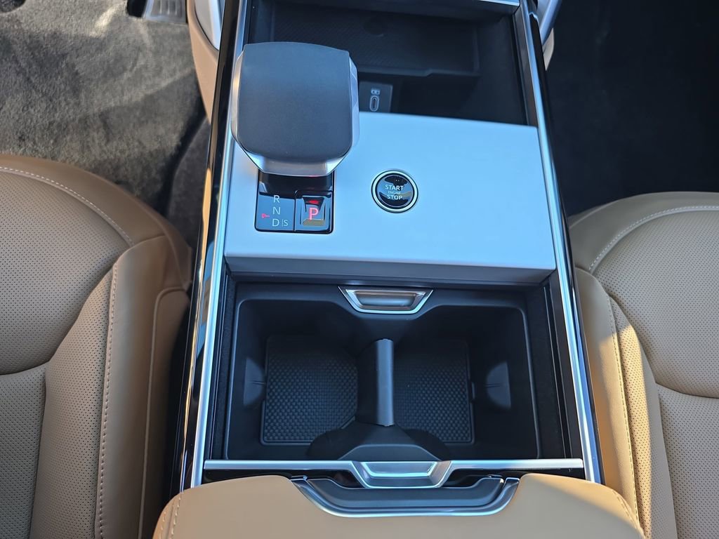 New 2026 Land Rover Range Rover SE image 26