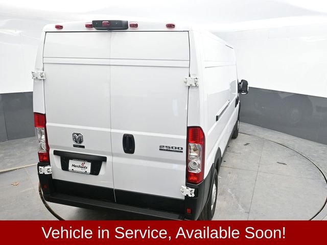 Used 2024 RAM ProMaster 2500 w/ Convenience Group image 27
