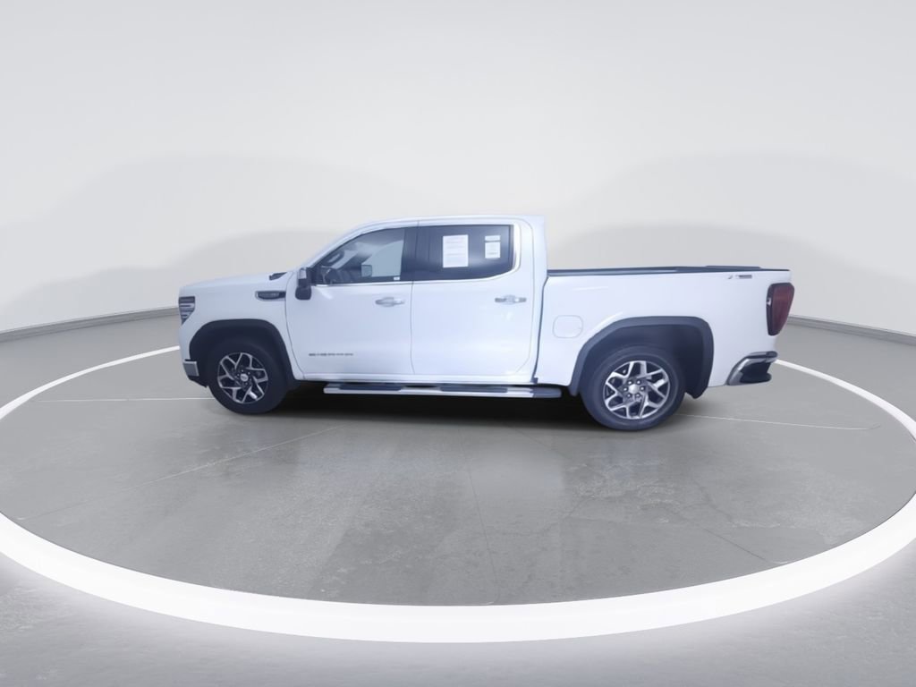 Used 2022 GMC Sierra 1500 SLT w/ SLT Premium Package AWD/4WD image 5