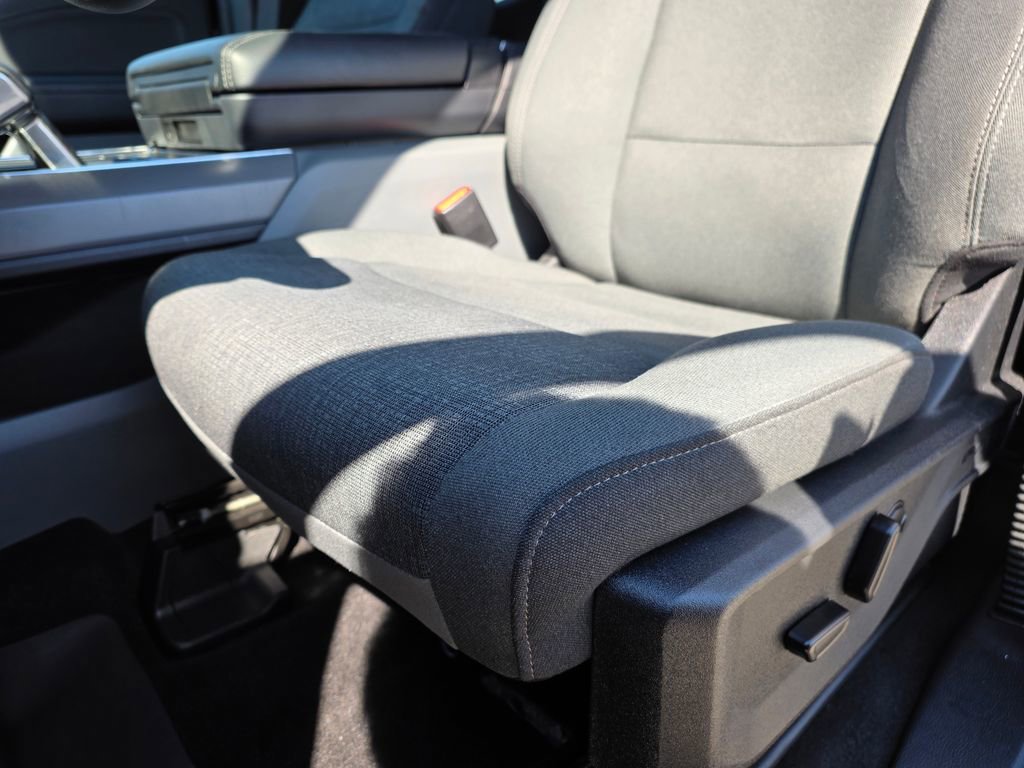 Used 2024 Ford F150 Lightning Flash image 23