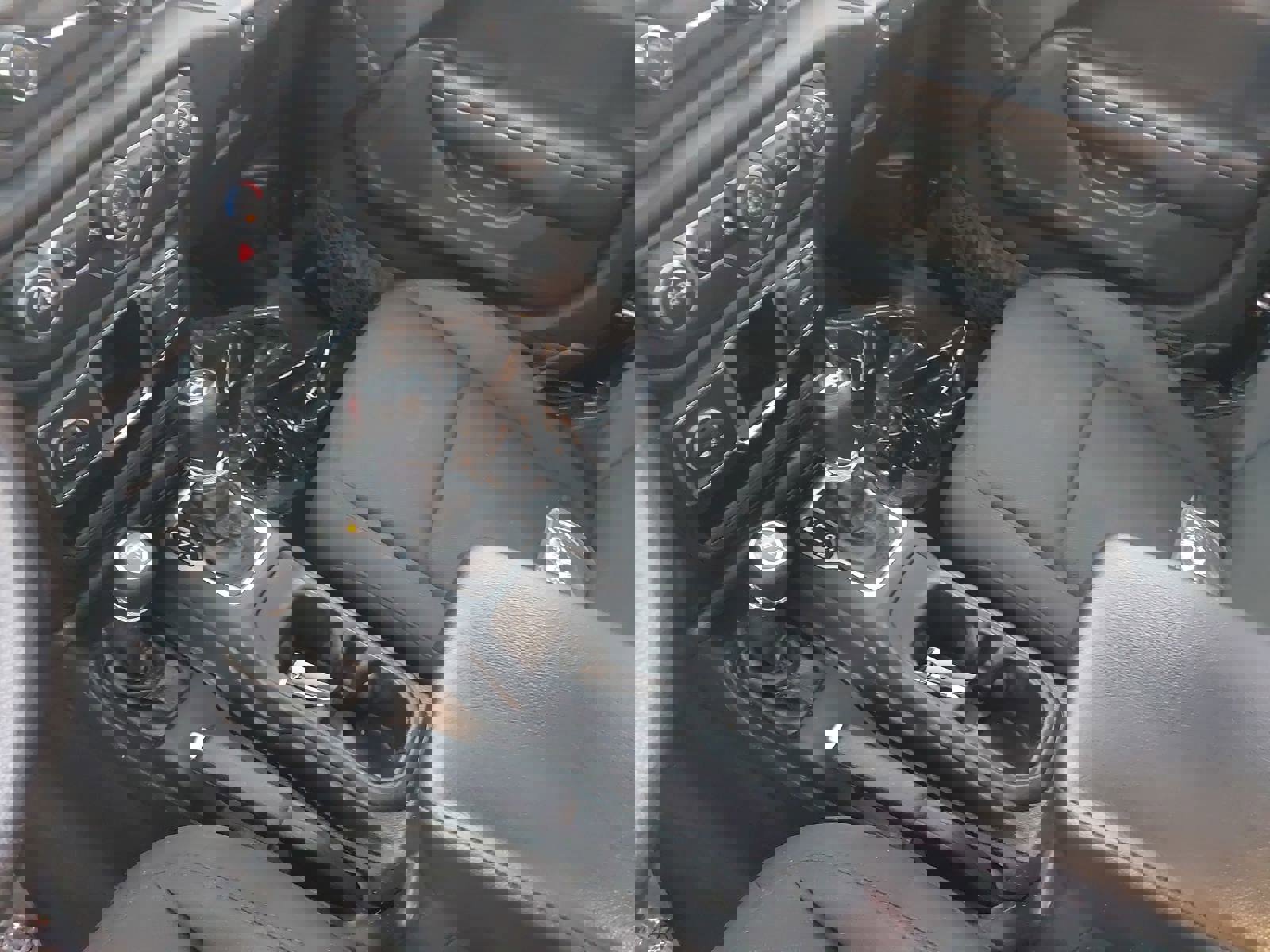 Used 2019 Jeep Wrangler Sport image 27