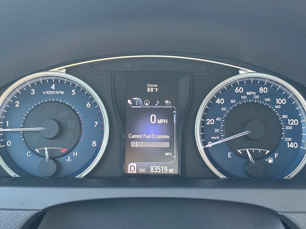 Used 2015 Toyota Camry XLE FWD image 19