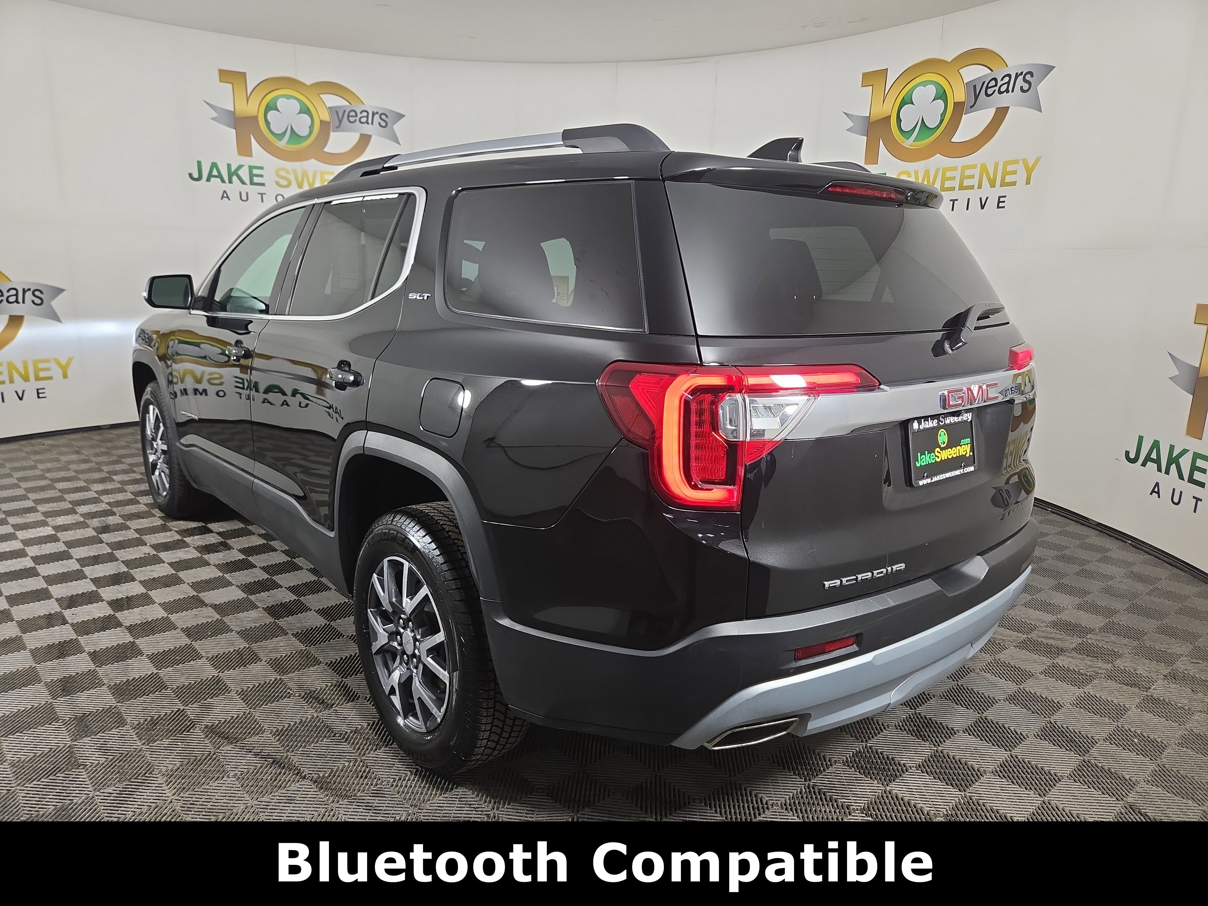 Certified 2023 GMC Acadia SLT image 6