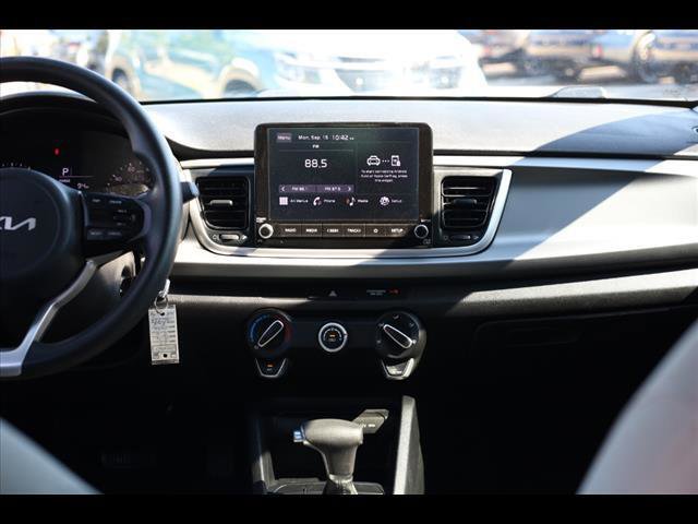 Used 2022 Kia Rio S image 10