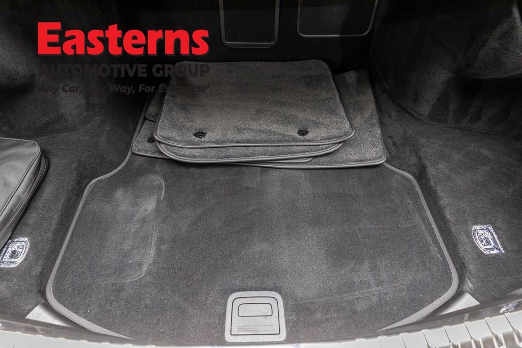 Used 2023 Bentley Flying Spur W12 image 9